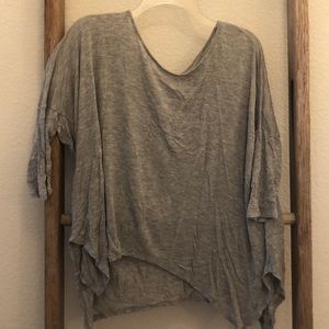 3/4 sleeve flowy gray top